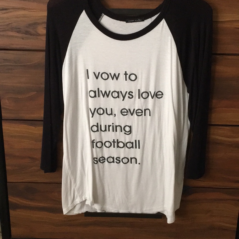 Graphic tee